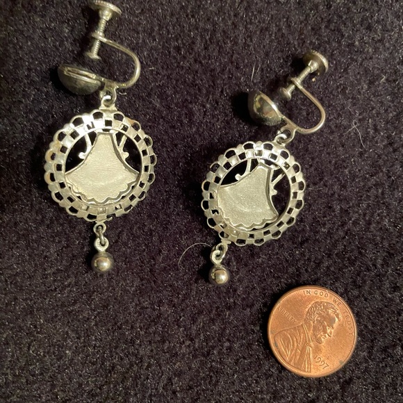 Authentic vintage Art-Deco screw back earrings! - Picture 4 of 4